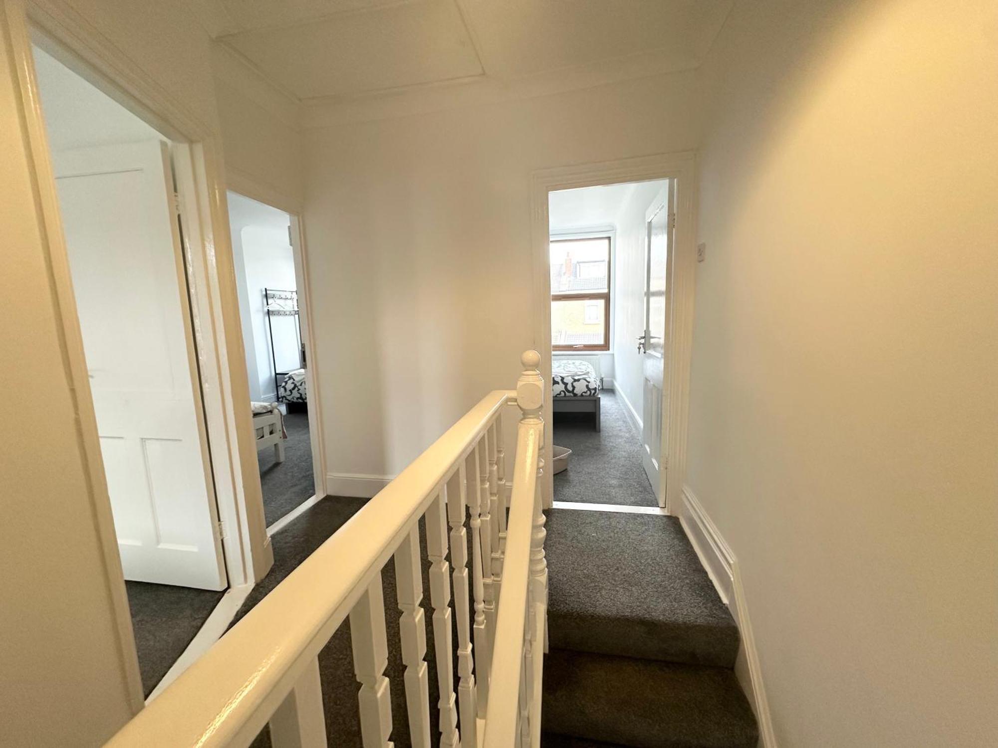 Pearl - Double With Shared Bathroom - Free Parking, Wi-fi, Garden, * Portsmouth